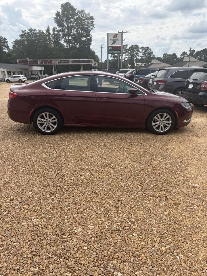 Chrysler 200 4dr Sdn Limited FWD 2016