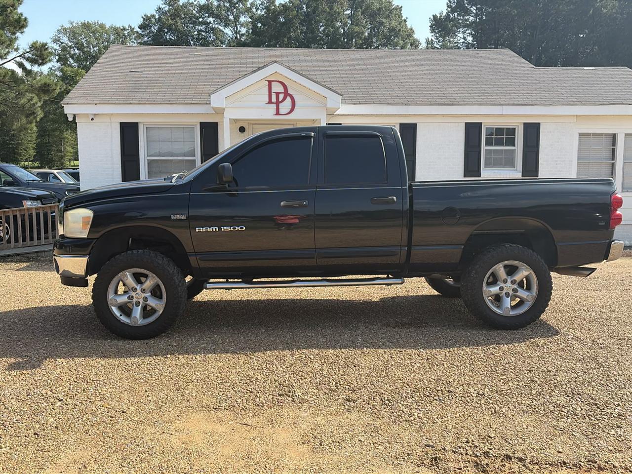 2007 Dodge Ram 1500 2WD Quad Cab 140.5" SLT