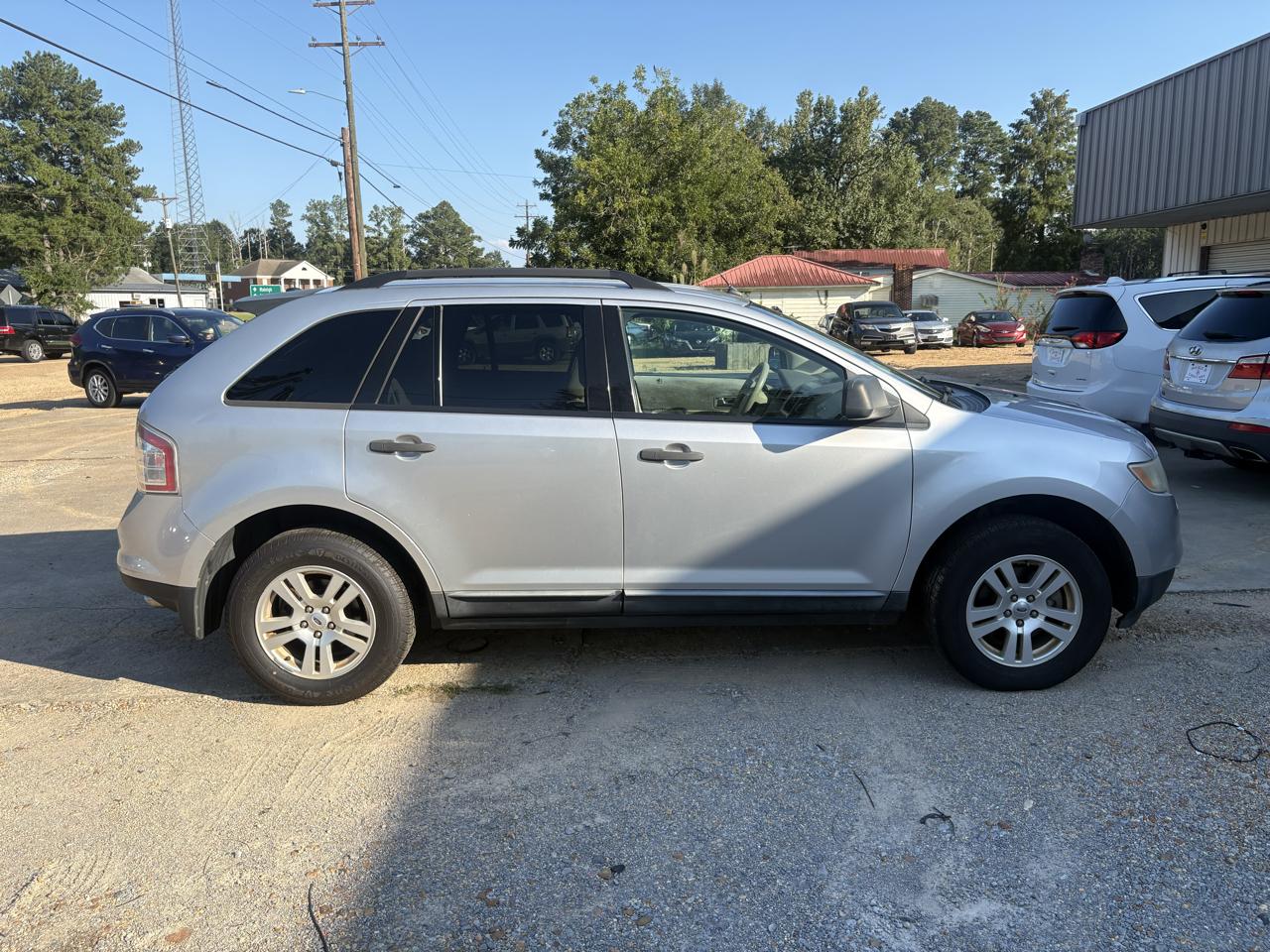Ford Edge 4dr SE FWD 2010