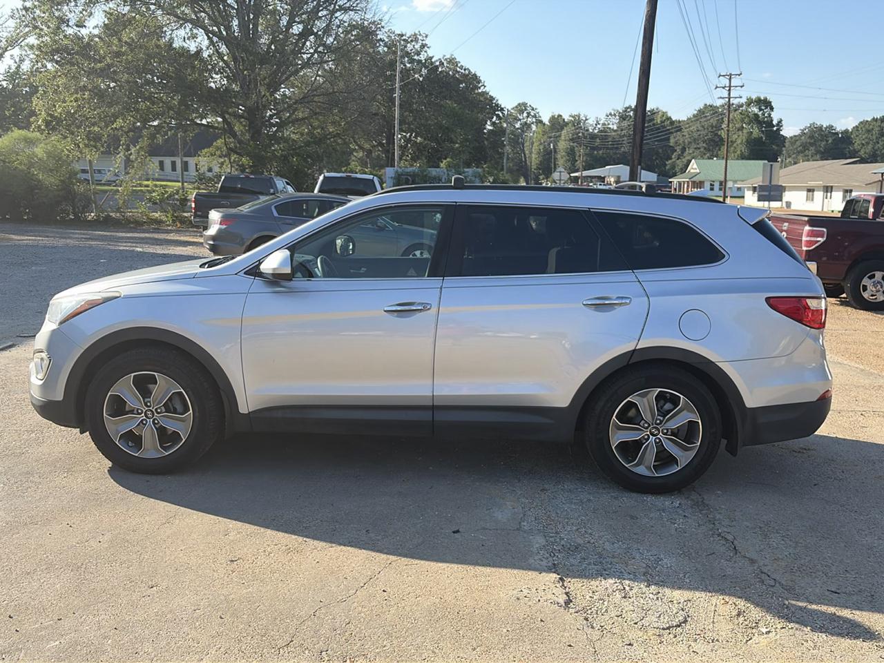 2016 Hyundai Santa Fe FWD 4dr SE