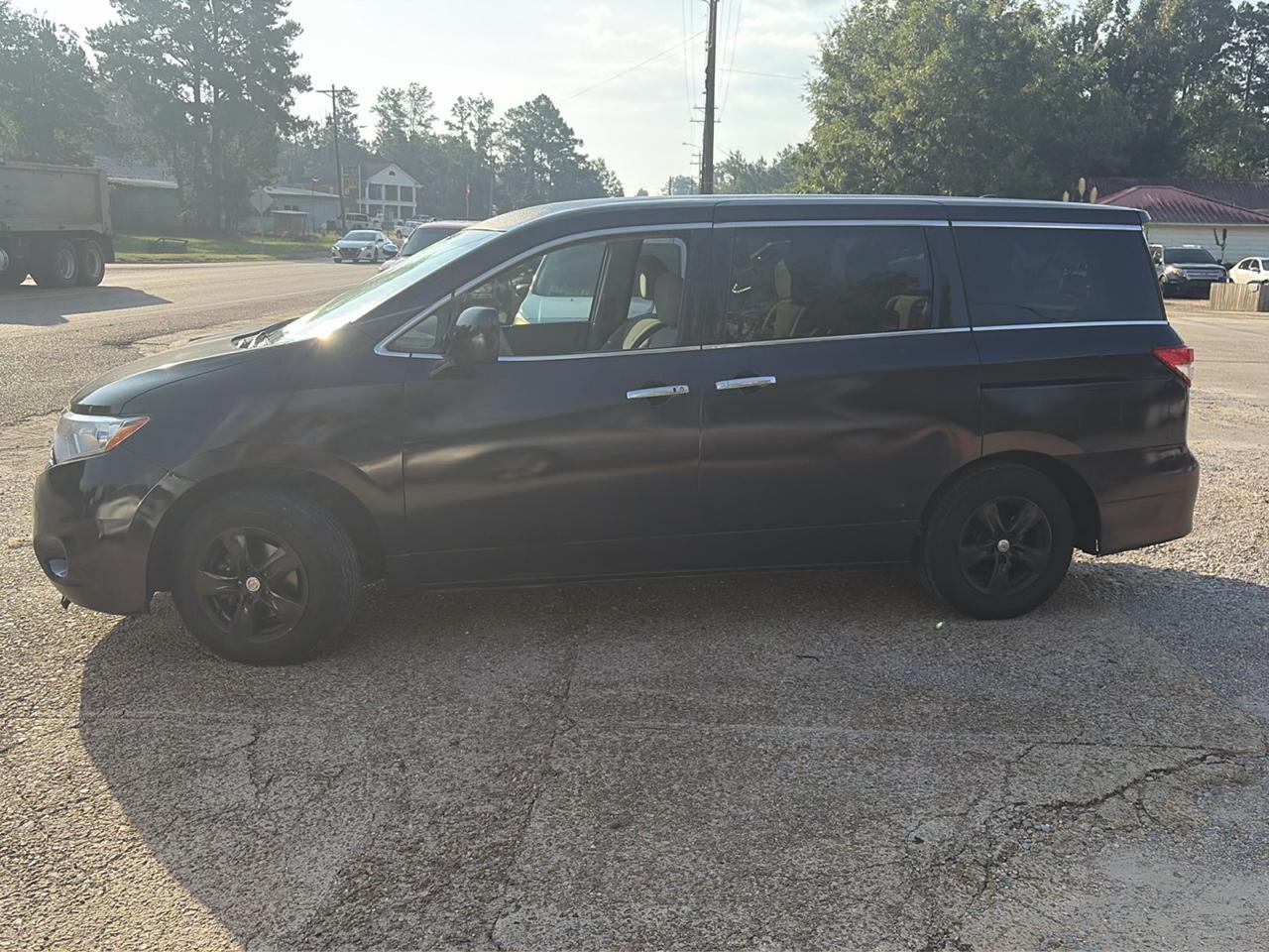 2015 Nissan Quest 4dr SV