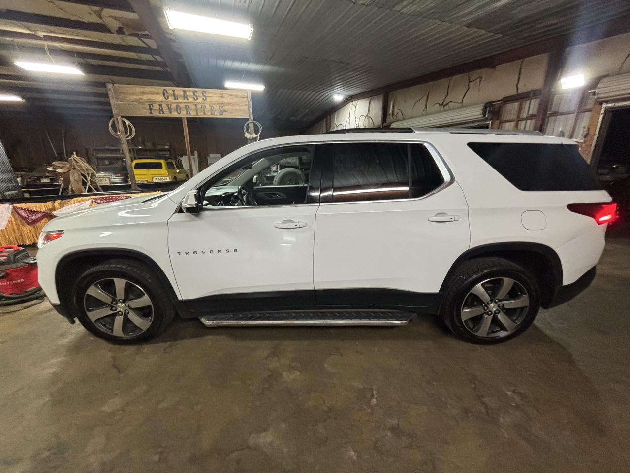 2018 Chevrolet Traverse FWD 4dr LT Leather w/3LT