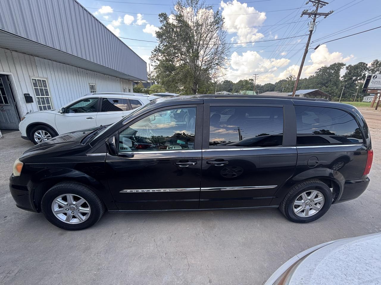 Chrysler Town & Country 4dr Wgn Touring 2012