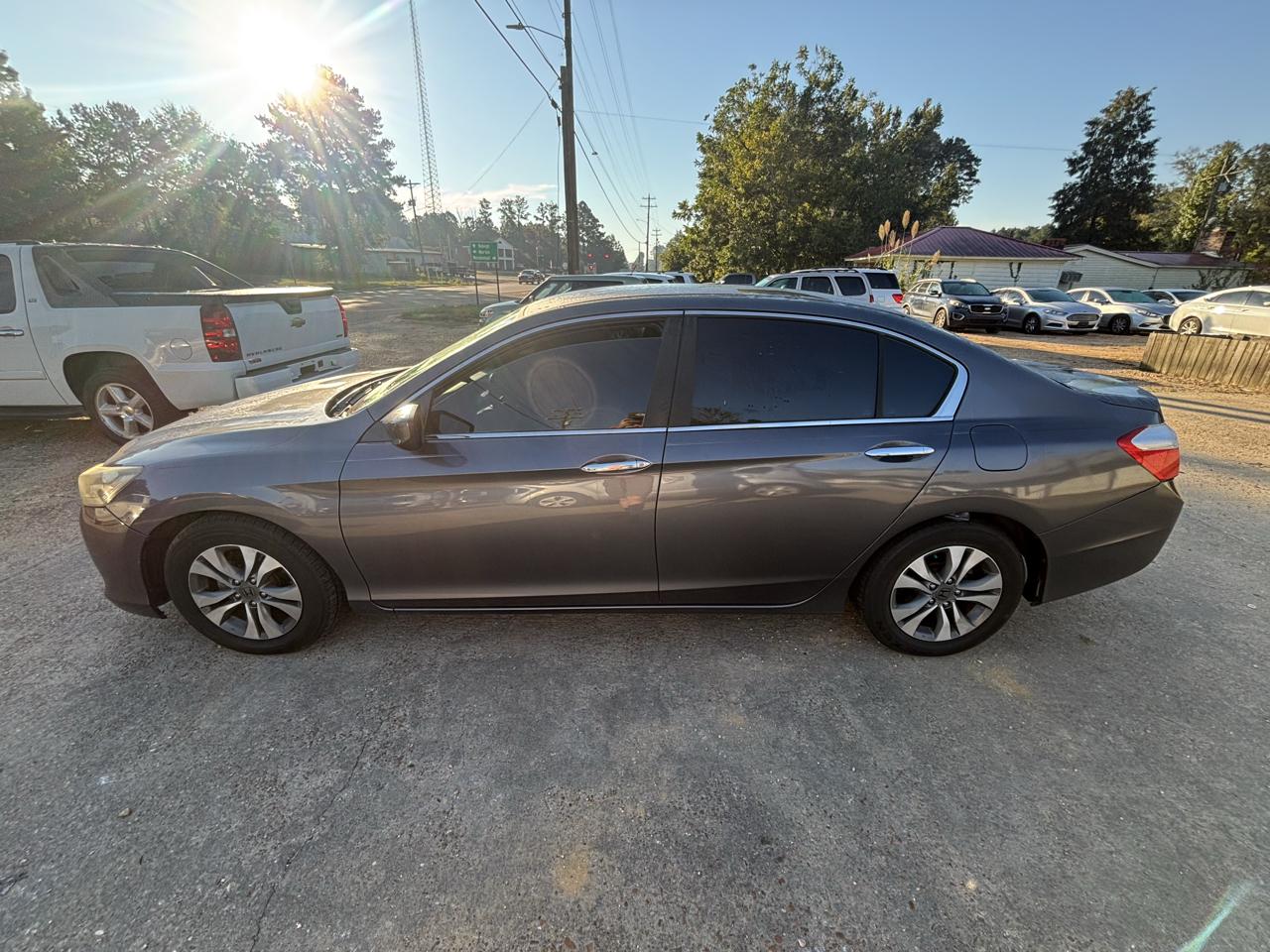 2015 Honda Accord Sedan 4dr I4 CVT LX
