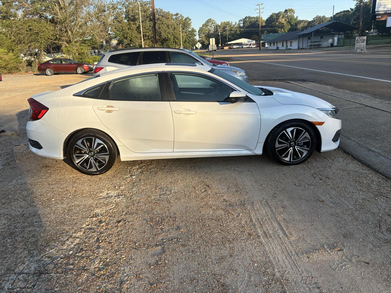 Honda Civic photo 3