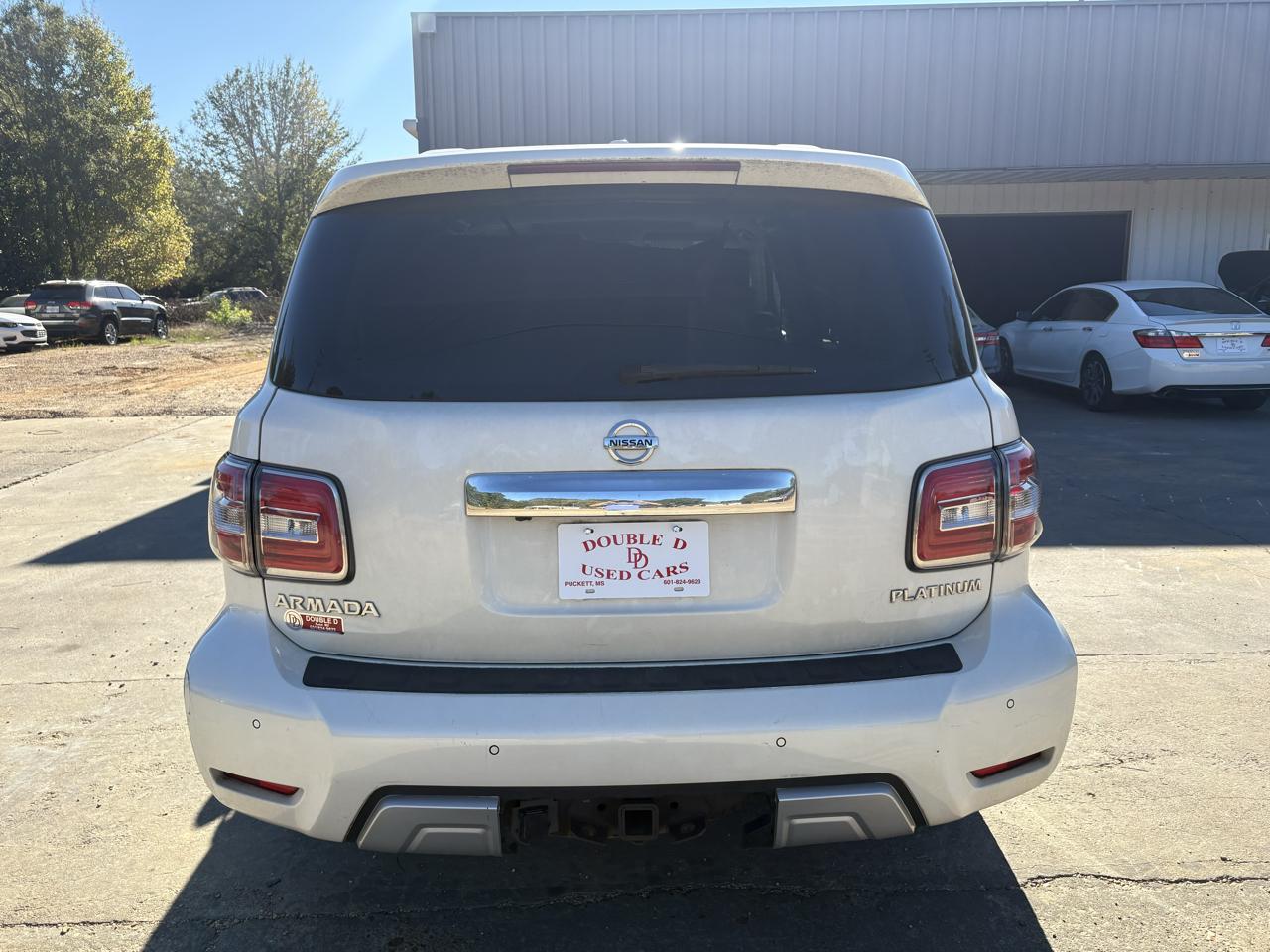 Nissan Armada 4x2 Platinum 2017