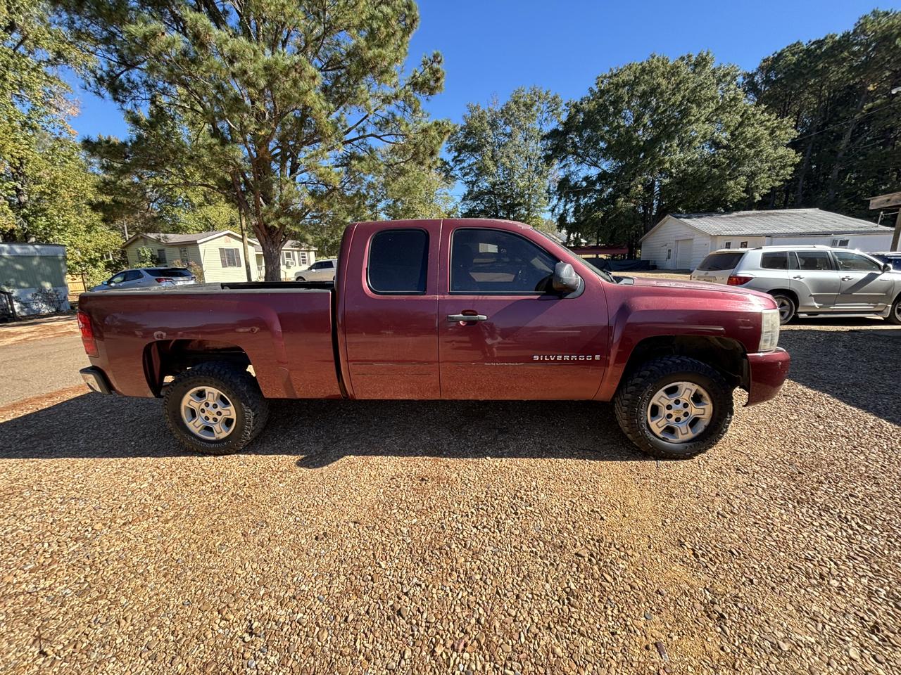 Chevrolet Silverado 1500 2WD Ext Cab 143.5" LT w/1LT 2008