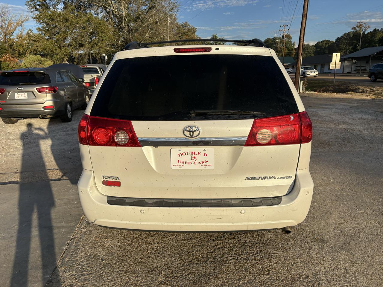 Toyota Sienna 5dr XLE FWD 7-Passenger (Natl) 2006