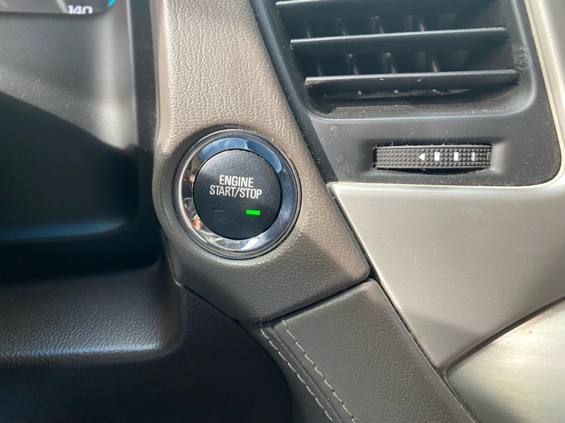 GMC Yukon Denali 2WD 2018