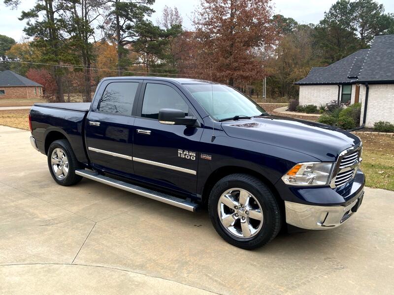 RAM 1500 SLT Crew Cab SWB 2WD 2016