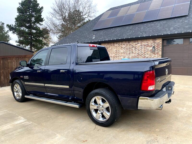 RAM 1500 SLT Crew Cab SWB 2WD 2016
