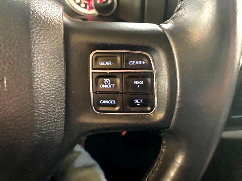 RAM 1500 SLT Crew Cab SWB 2WD 2016