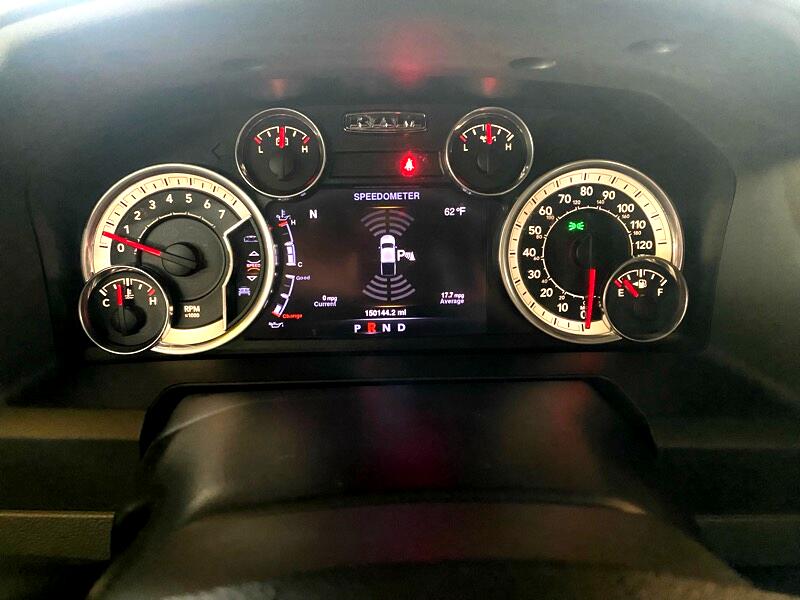 RAM 1500 SLT Crew Cab SWB 2WD 2016