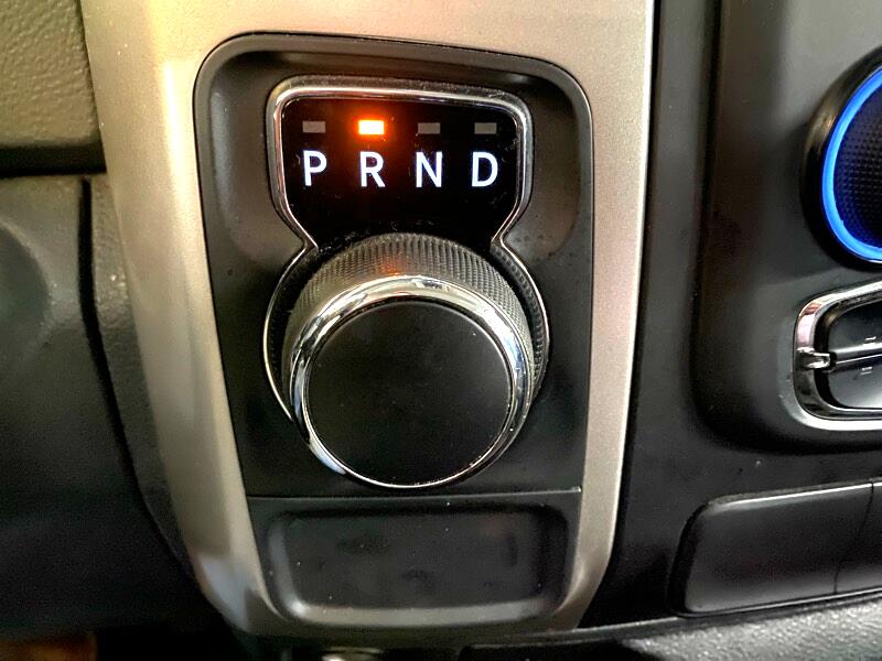 RAM 1500 SLT Crew Cab SWB 2WD 2016