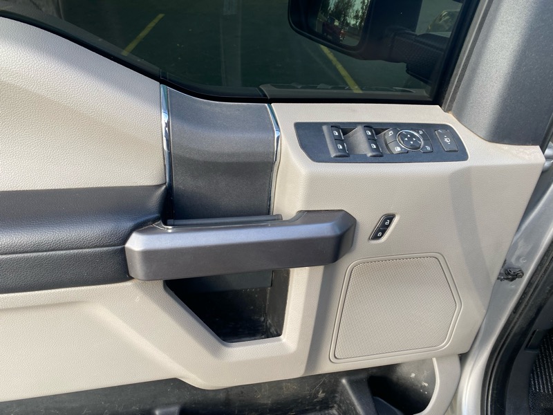 Ford F-350 SD XLT Crew Cab Long Bed 4WD 2022