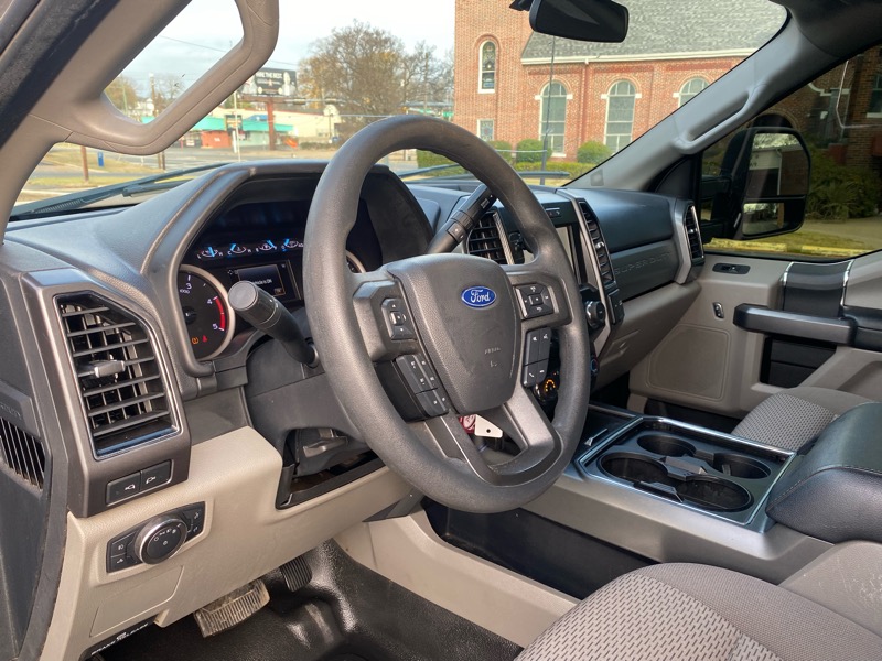 Ford F-350 SD XLT Crew Cab Long Bed 4WD 2022