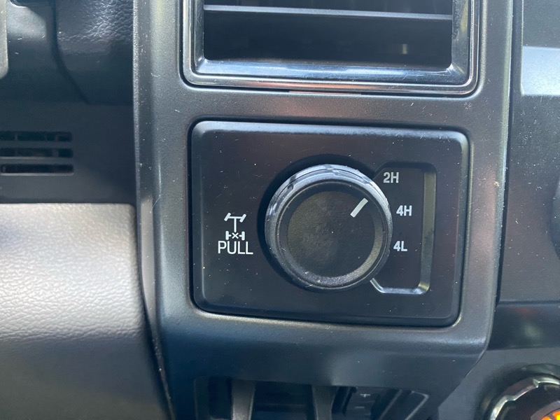 Ford F-350 SD XLT Crew Cab Long Bed 4WD 2022