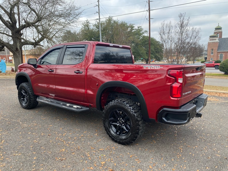 Chevrolet Silverado 1500 LT Trail Boss Crew Cab 4WD 2020