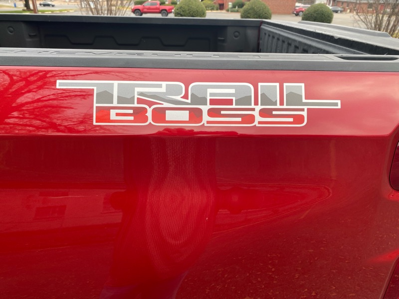 Chevrolet Silverado 1500 LT Trail Boss Crew Cab 4WD 2020