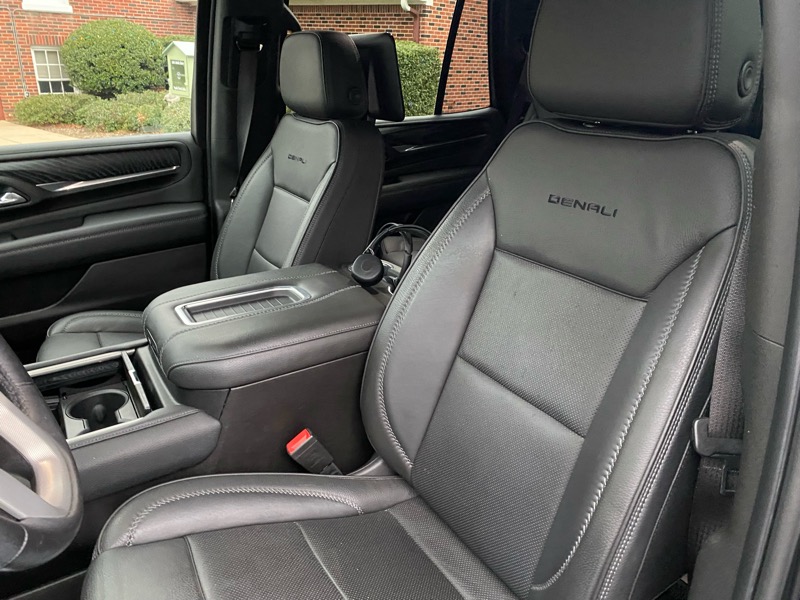 GMC Yukon Denali 2WD 2021