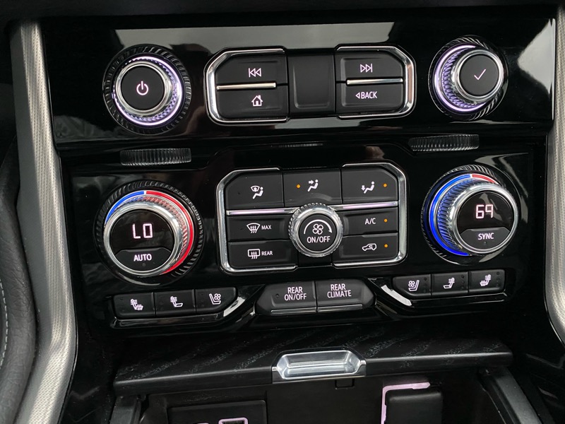 GMC Yukon Denali 2WD 2021