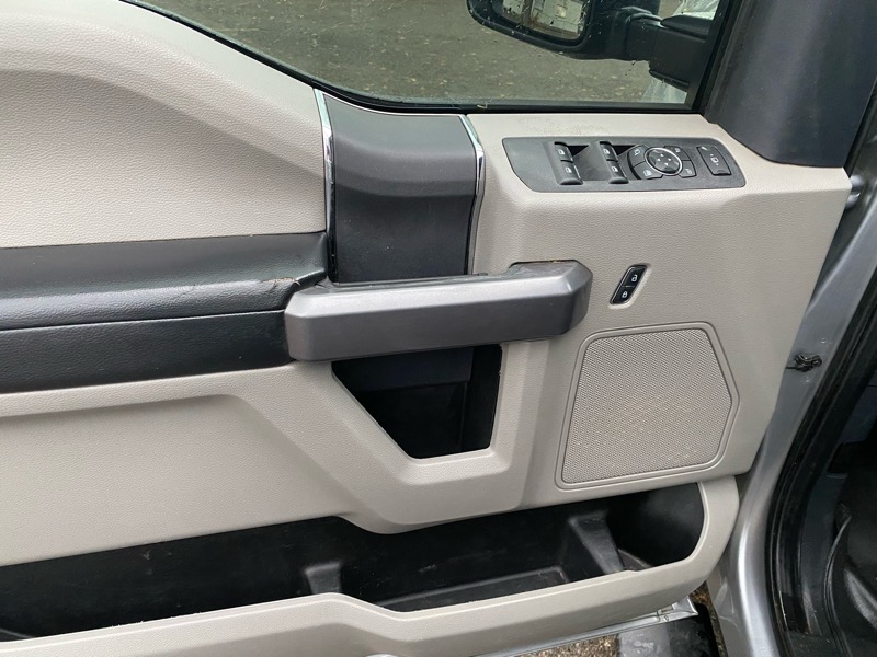 Ford F-350 SD XLT Crew Cab Long Bed 4WD 2022