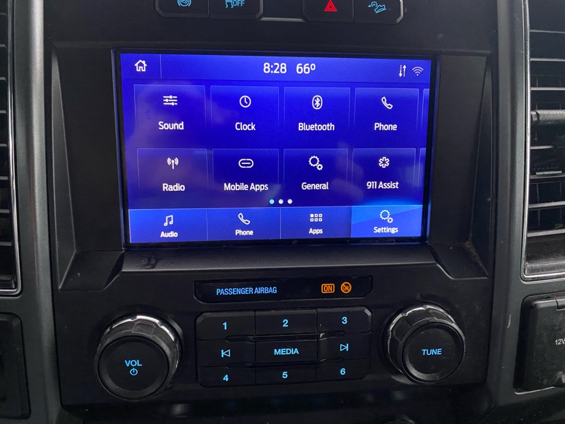 Ford F-350 SD XLT Crew Cab Long Bed 4WD 2022