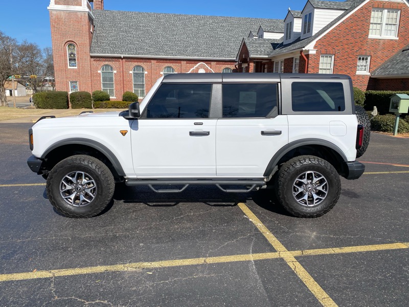 Ford Bronco Badlands 4-Door 2024