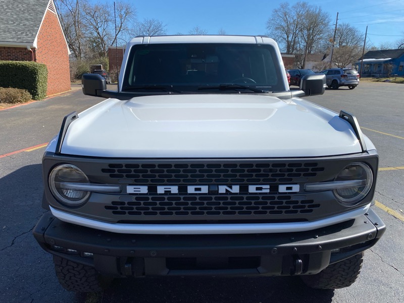 Ford Bronco Badlands 4-Door 2024