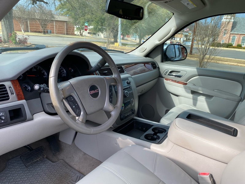 GMC Yukon SLT1 2WD 2012