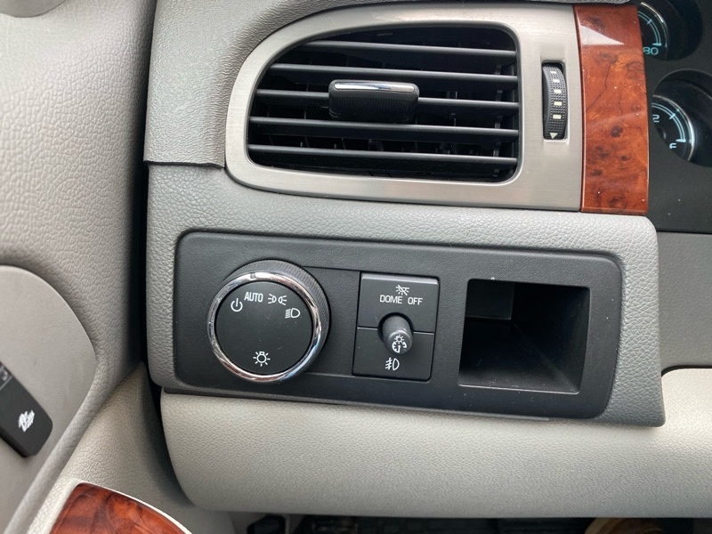 GMC Yukon SLT1 2WD 2012