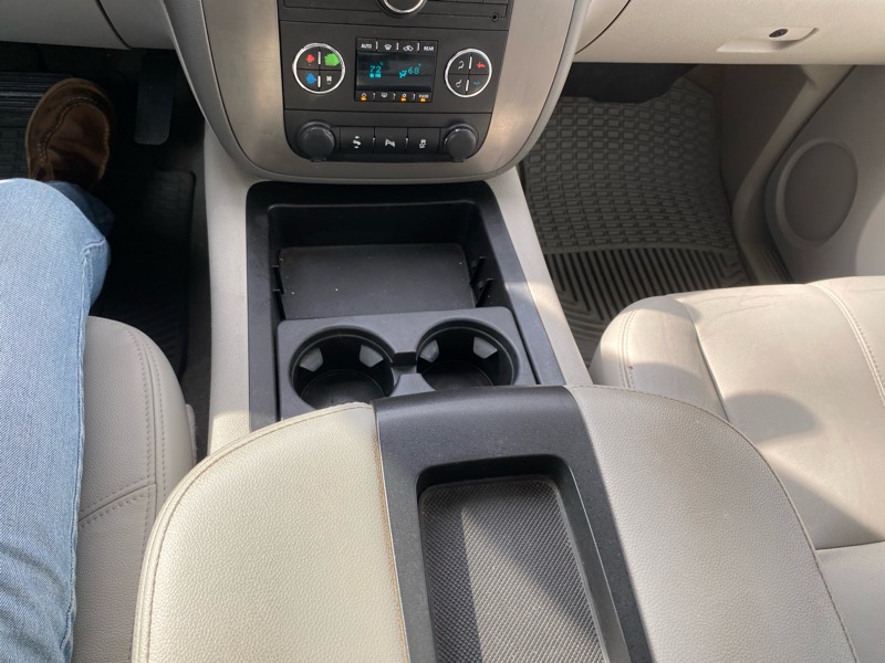 GMC Yukon SLT1 2WD 2012