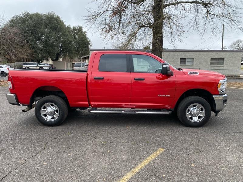 RAM 2500 Tradesman Crew Cab SWB 4WD 2024