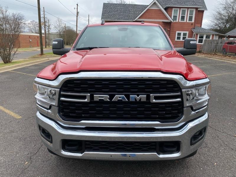 RAM 2500 Tradesman Crew Cab SWB 4WD 2024