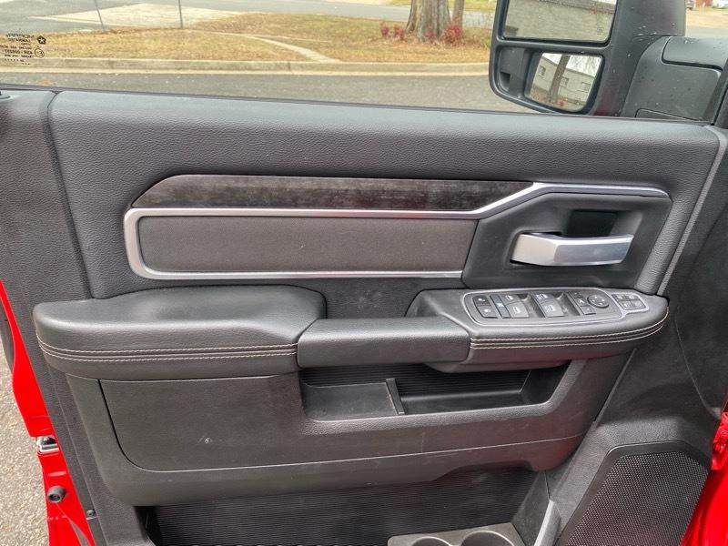 RAM 2500 Tradesman Crew Cab SWB 4WD 2024