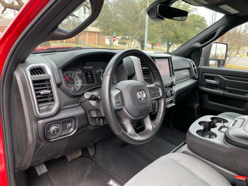 RAM 2500 Tradesman Crew Cab SWB 4WD 2024