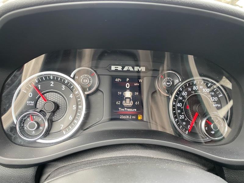 RAM 2500 Tradesman Crew Cab SWB 4WD 2024