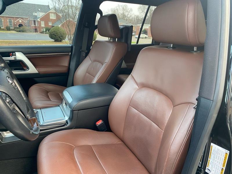 Toyota Land Cruiser 4WD 2020