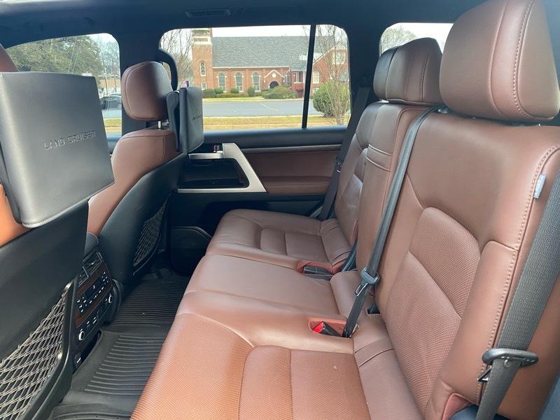 Toyota Land Cruiser 4WD 2020