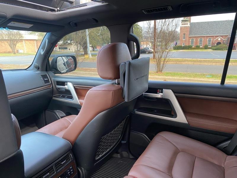 Toyota Land Cruiser 4WD 2020