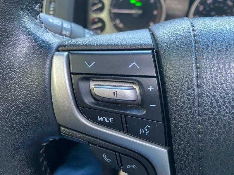 Toyota Land Cruiser 4WD 2020