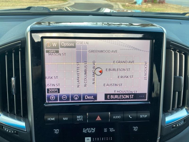 Toyota Land Cruiser 4WD 2020