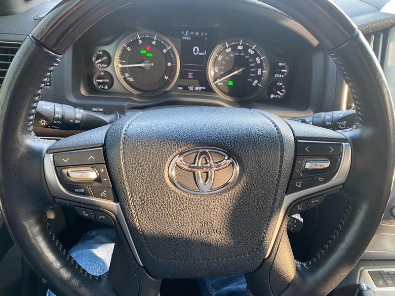 Toyota Land Cruiser 4WD 2020