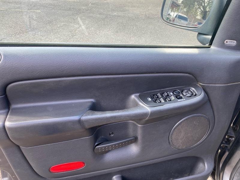 Dodge Ram 1500  2003