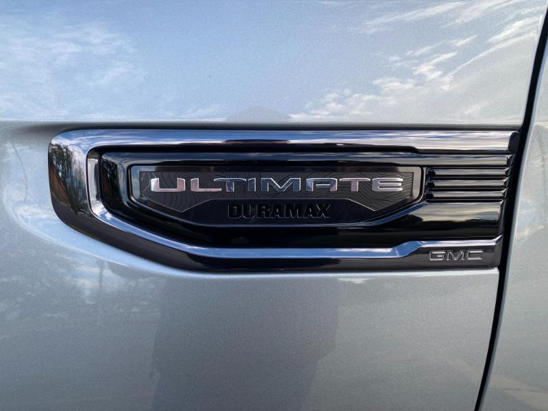 GMC Sierra 1500 Denali Ultimate Crew Cab 4WD 2026