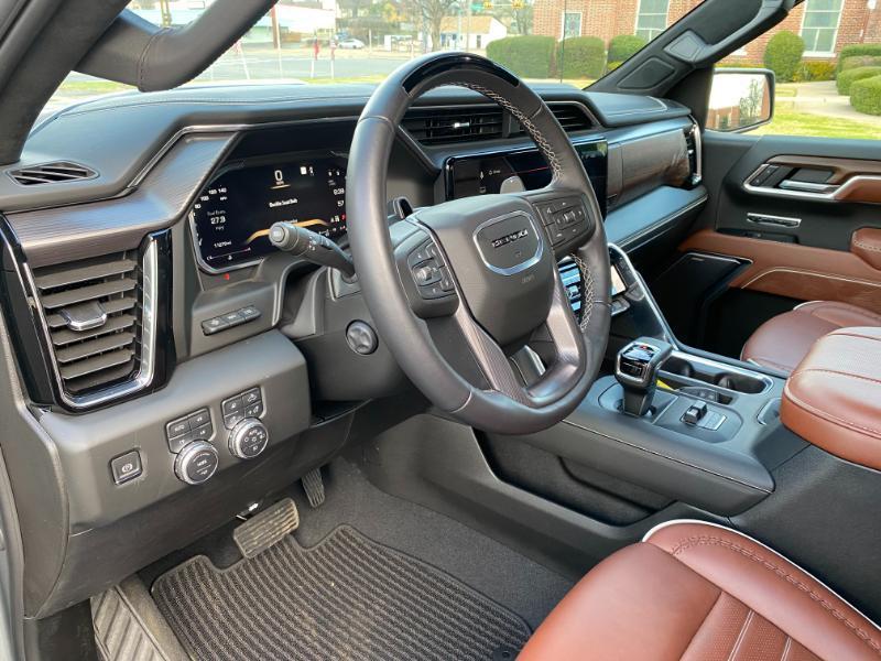 GMC Sierra 1500 Denali Ultimate Crew Cab 4WD 2026