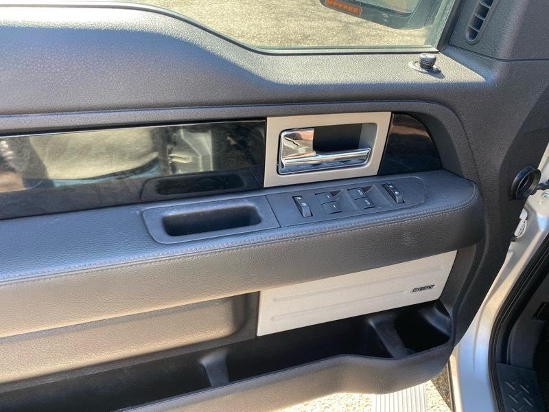 Ford F-150 Platinum SuperCrew 4WD 2012