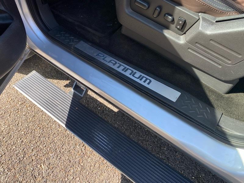 Ford F-150 Platinum SuperCrew 4WD 2012