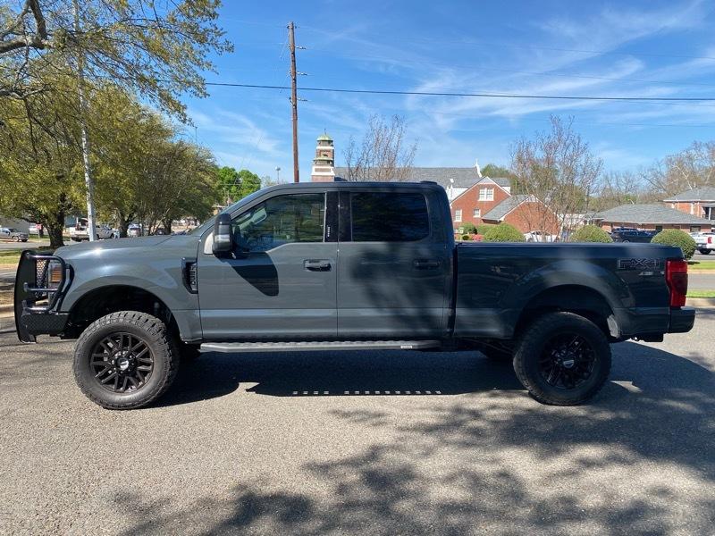 Ford F-250 SD Lariat Crew Cab 4WD 2021