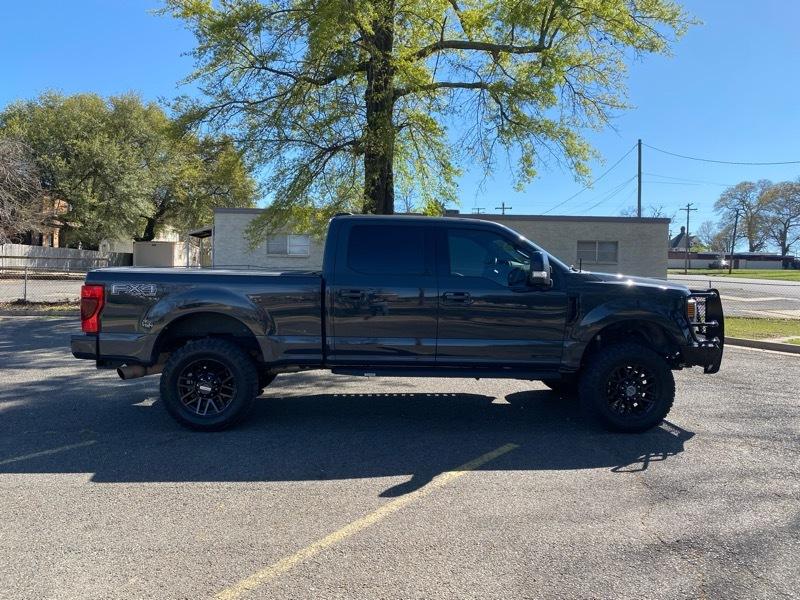 Ford F-250 SD Lariat Crew Cab 4WD 2021